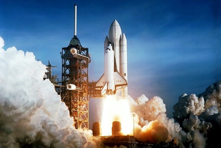 Muskova SpaceX ide na burzu cez IPO. 